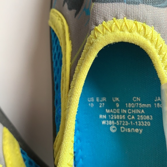 3/$25 Star Wars Darth Vader Aqua Socks Size 10 - Picture 2 of 5